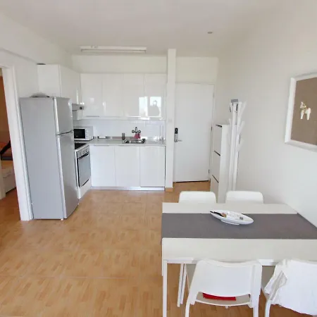 Sea View Penthouse Appartement *